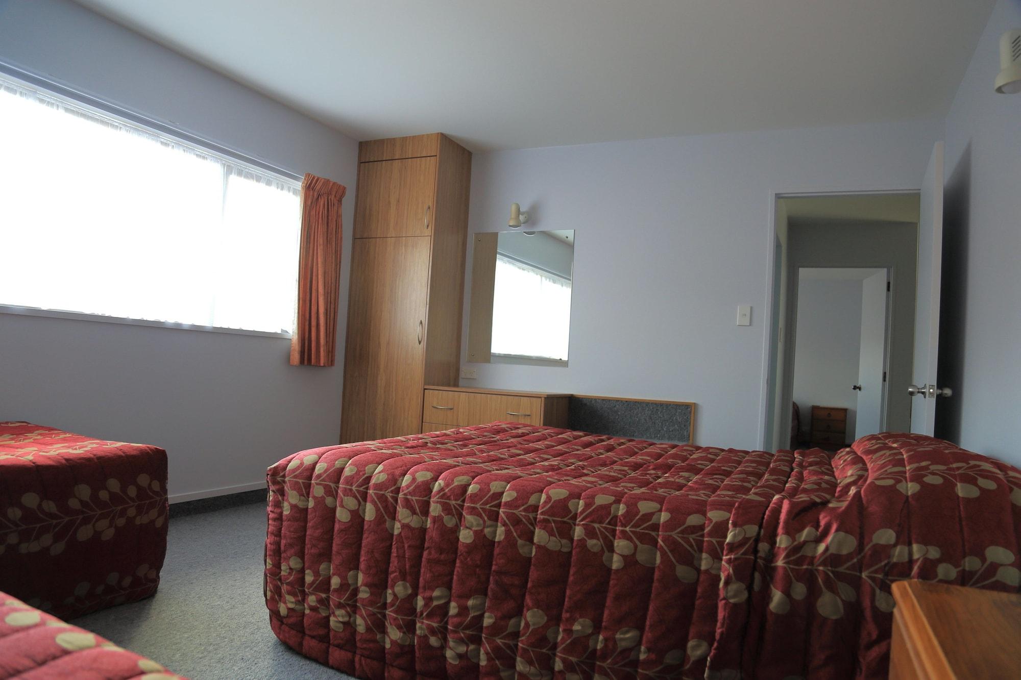 Arran Motel Te Anau Exteriér fotografie