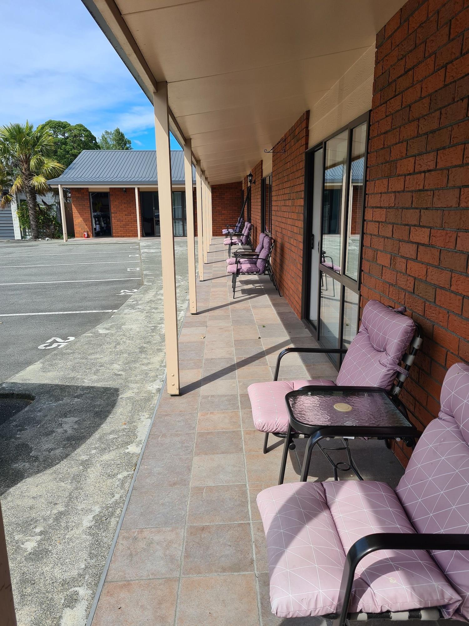 Arran Motel Te Anau Exteriér fotografie