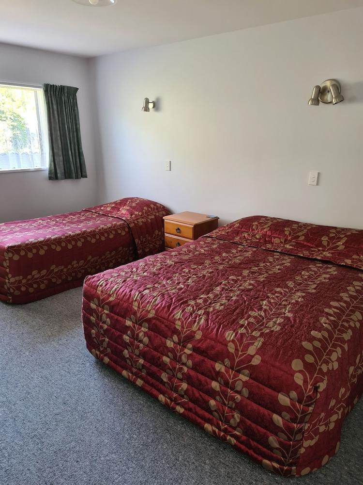 Arran Motel Te Anau Exteriér fotografie