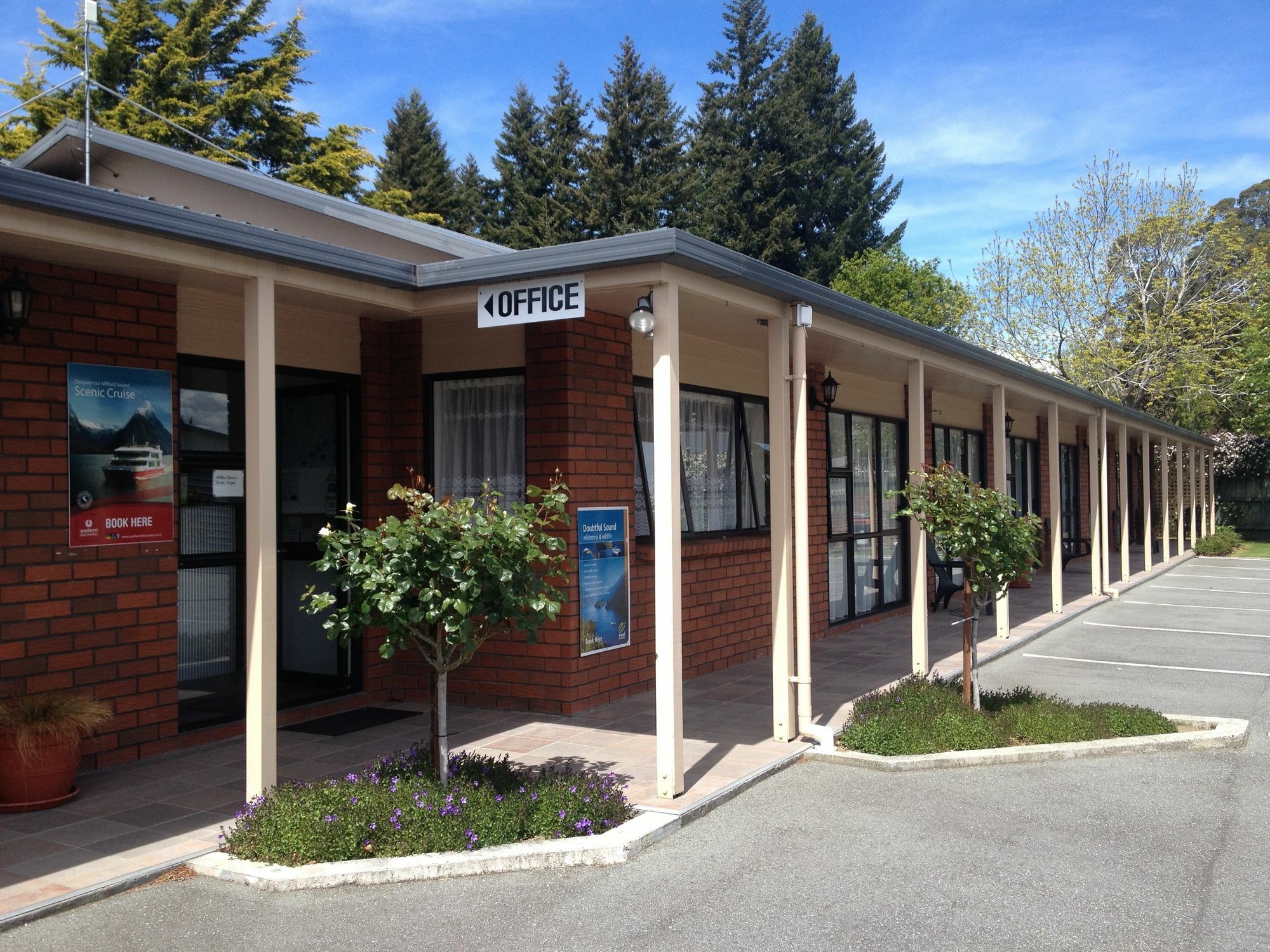Arran Motel Te Anau Exteriér fotografie